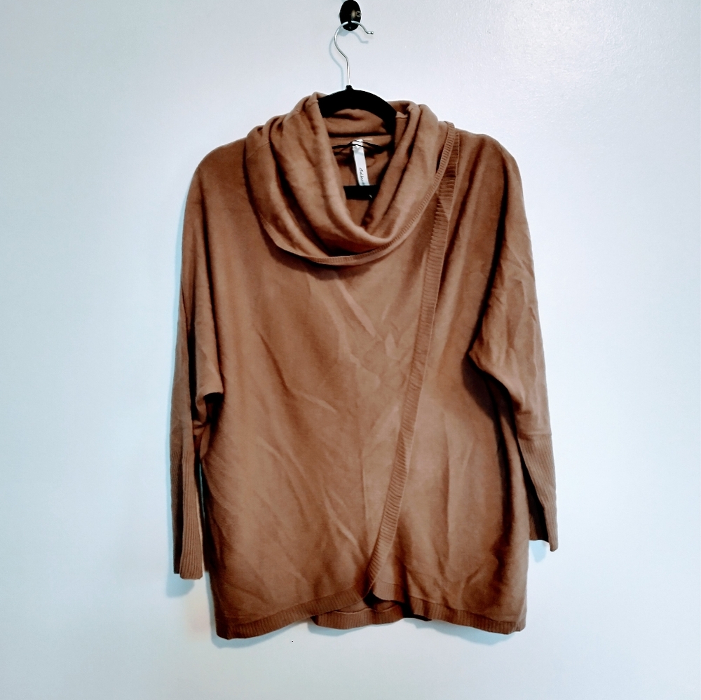 NY Collection brown long sleeve top with draped front and cowl neck. Size large,